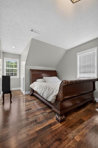 258 Oak Place Dr, Smithville, TN 37166