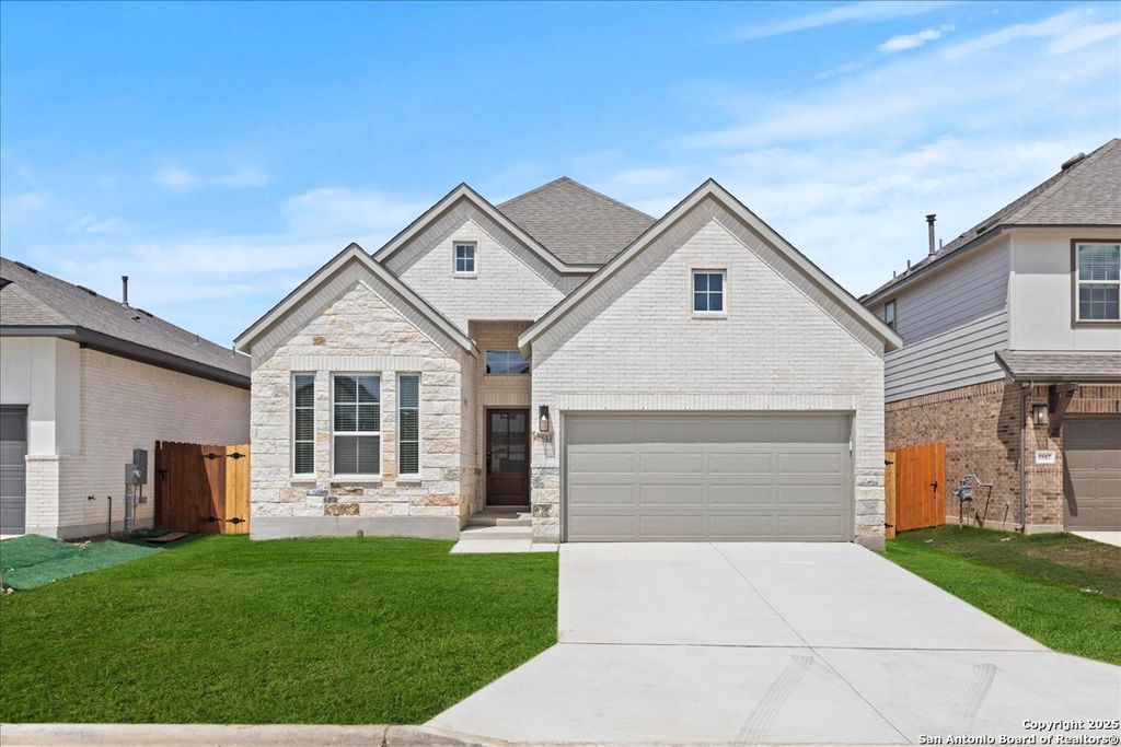 1843 Heritage Maples, New Braunfels, TX 78132