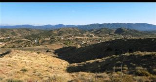 25 Summit Valley, Oak Hills, CA 92344