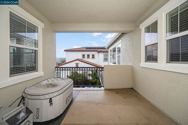 400 Marsanne Ct, Danville, CA 94506