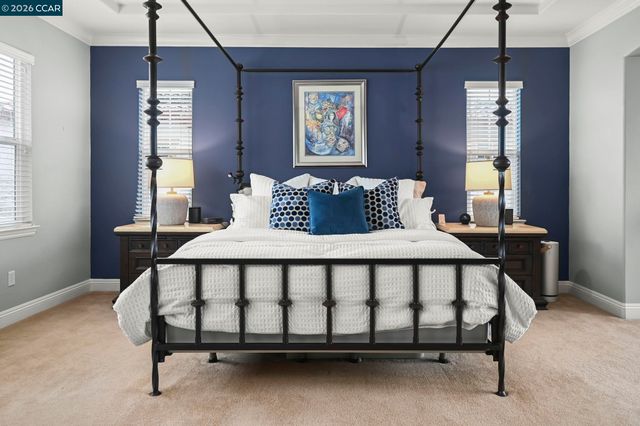 400 Marsanne Ct, Danville, CA 94506