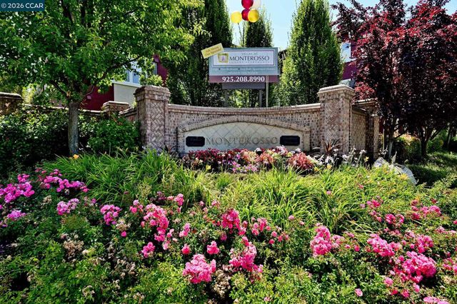 400 Marsanne Ct, Danville, CA 94506