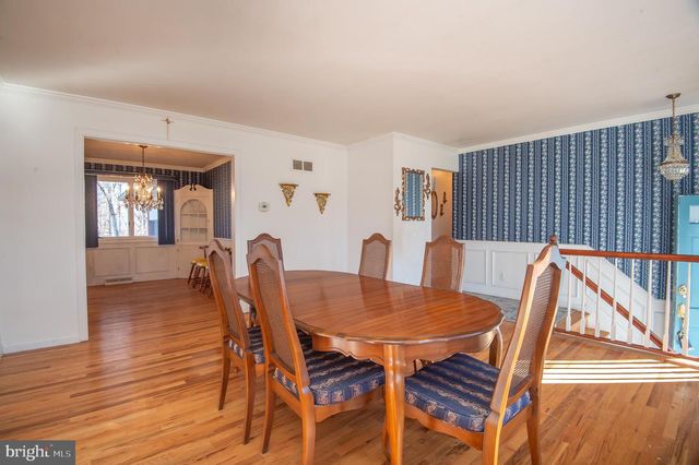 2511 CROSSGATES DR, Wilmington, DE 19808