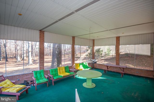 2511 CROSSGATES DR, Wilmington, DE 19808