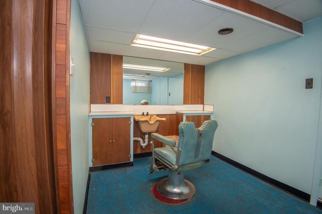 2511 CROSSGATES DR, Wilmington, DE 19808