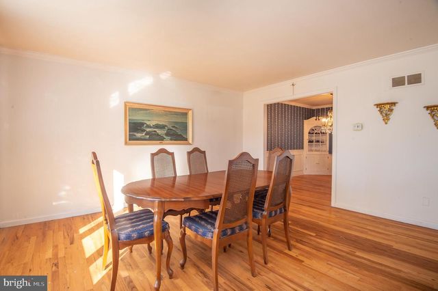 2511 CROSSGATES DR, Wilmington, DE 19808