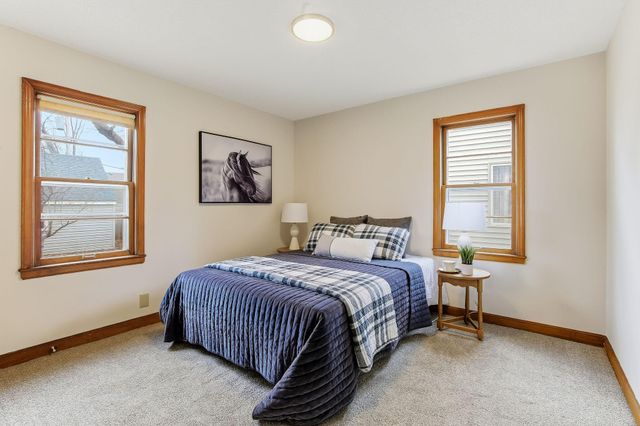 2937 Idaho Avenue S, Saint Louis Park, MN 55426