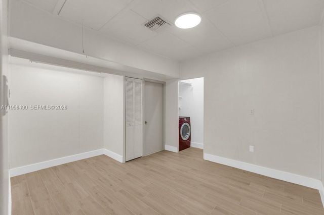 1101 NE 24th Ct, Pompano Beach, FL 33064