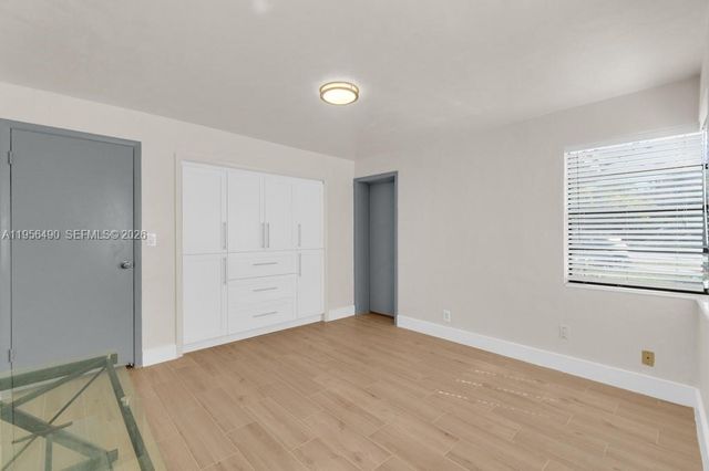 1101 NE 24th Ct, Pompano Beach, FL 33064