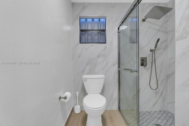 1101 NE 24th Ct, Pompano Beach, FL 33064