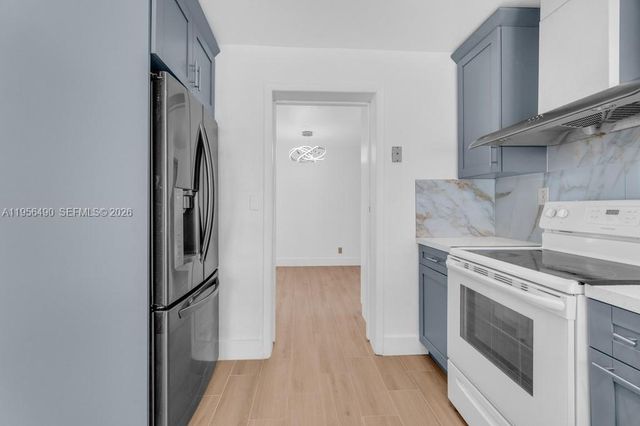 1101 NE 24th Ct, Pompano Beach, FL 33064