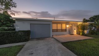 1101 NE 24th Ct, Pompano Beach, FL 33064