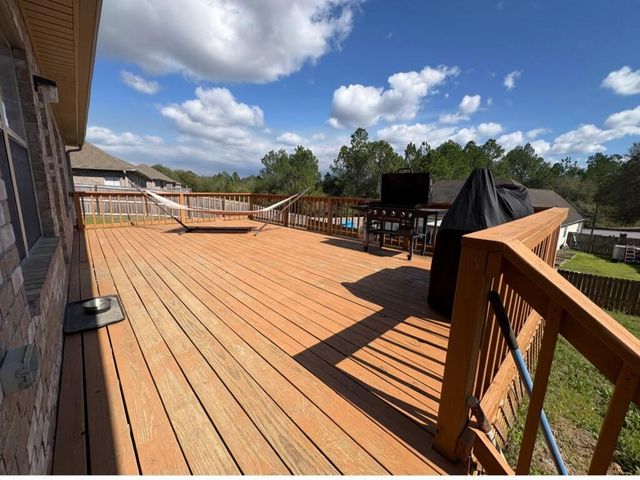 148 Crab Apple Avenue, Crestview, FL 32536