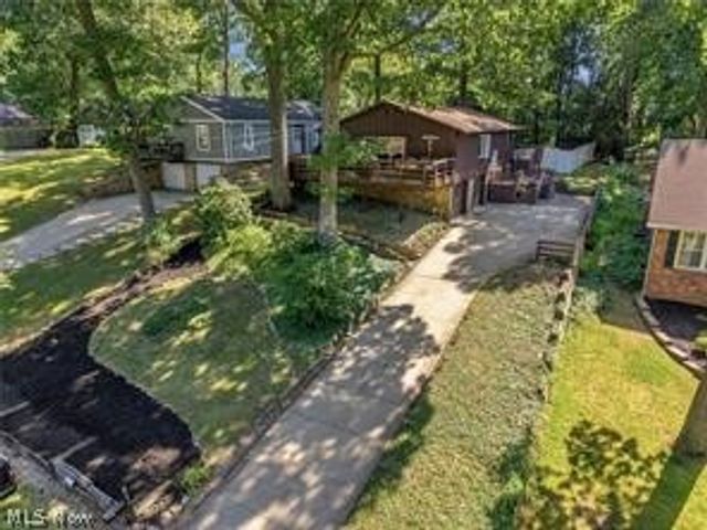 6226 Woodmoor Avenue NW, Canton, OH 44718