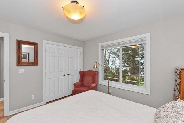 312 Manchester DRIVE, Waukesha, WI 53188