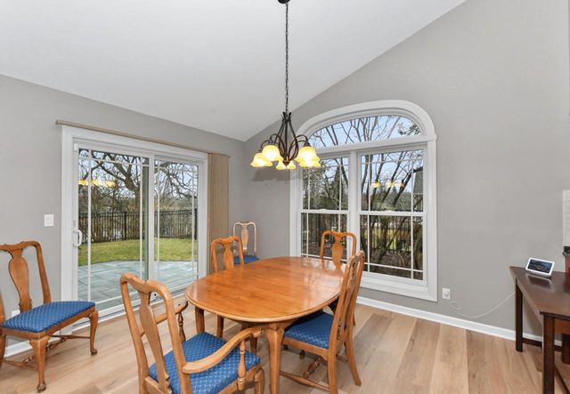 312 Manchester DRIVE, Waukesha, WI 53188