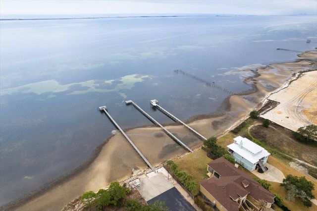 6308 Smugglers Way Two, Gulf Breeze, FL 32563