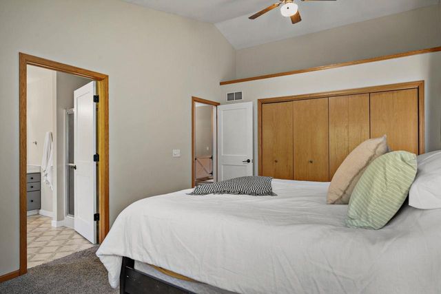 2919 Dolomite Springs Circle, Blue Mounds, WI 53517