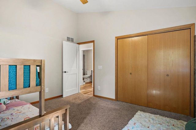 2919 Dolomite Springs Circle, Blue Mounds, WI 53517