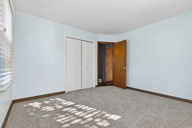 1200 W BELL AVENUE, Appleton, WI 54914