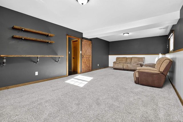 1200 W BELL AVENUE, Appleton, WI 54914