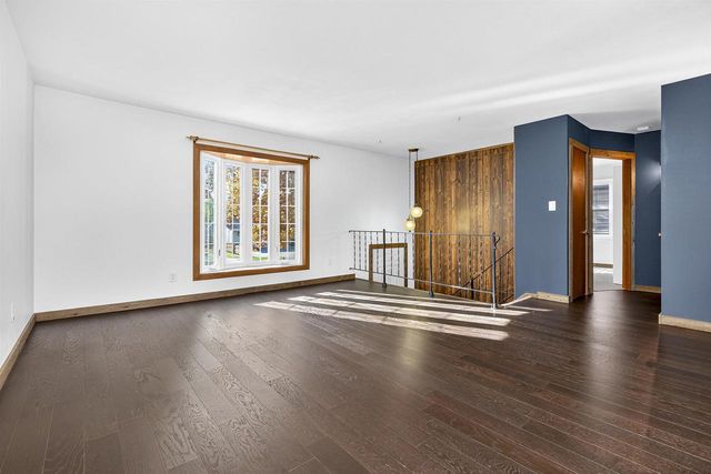 1200 W BELL AVENUE, Appleton, WI 54914