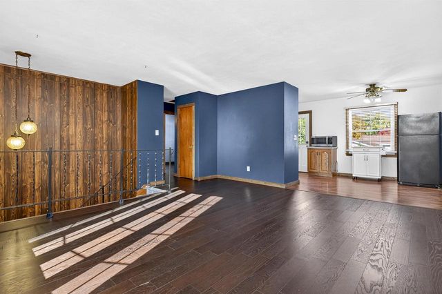 1200 W BELL AVENUE, Appleton, WI 54914