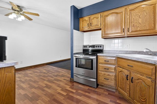 1200 W BELL AVENUE, Appleton, WI 54914