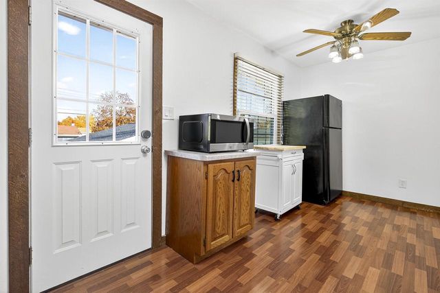 1200 W BELL AVENUE, Appleton, WI 54914