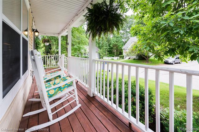 411 Springwell Lane, Howell, MI 48843