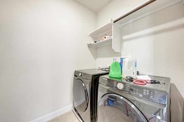 5304 Cipriano DR, Austin, TX 78738