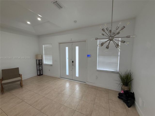 12202 SW 216th St, Miami, FL 33170