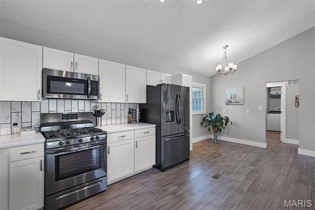 1366 Biscay Drive, Edwardsville, IL 62025