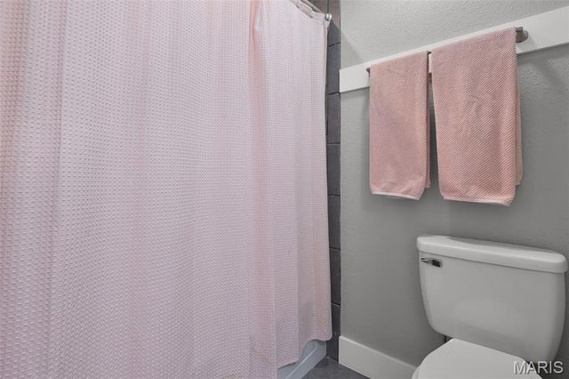 1366 Biscay Drive, Edwardsville, IL 62025