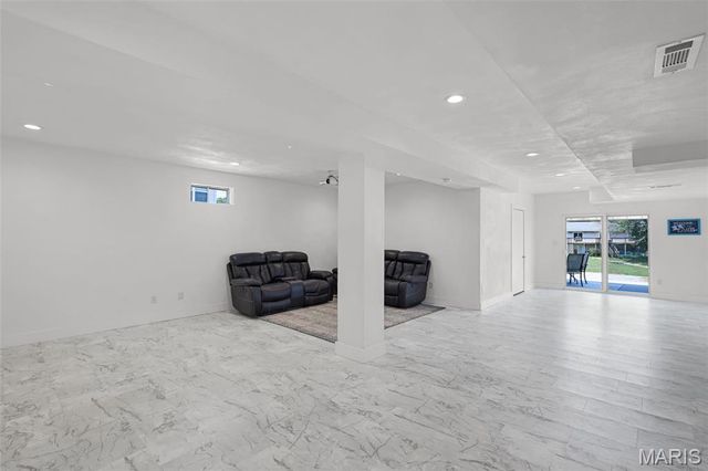 1366 Biscay Drive, Edwardsville, IL 62025