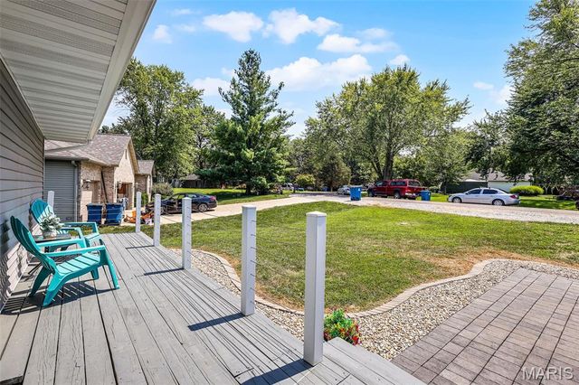 1366 Biscay Drive, Edwardsville, IL 62025