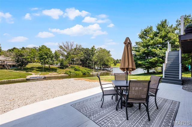 1366 Biscay Drive, Edwardsville, IL 62025