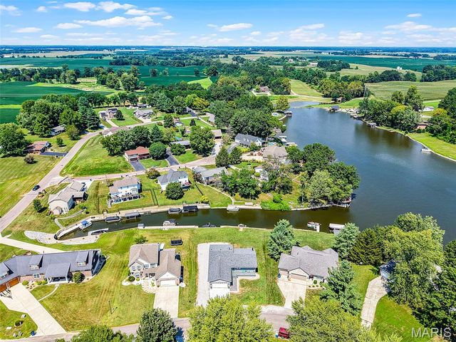 1366 Biscay Drive, Edwardsville, IL 62025