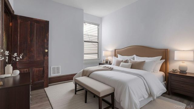 414 E 182nd Street, Bronx, NY 10457