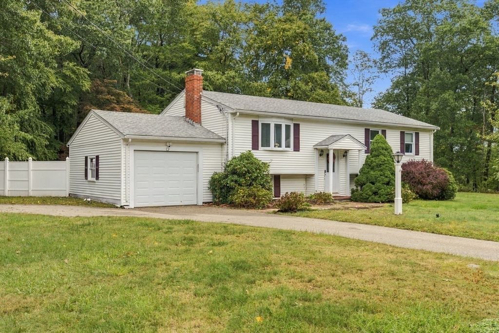342 Woodland Drive, Hanover, MA 02339