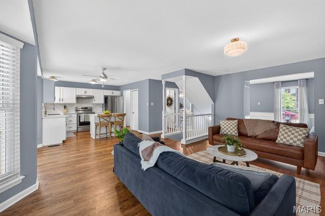 523 Rosewell Court, Ballwin, MO 63021