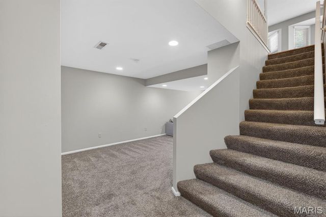 523 Rosewell Court, Ballwin, MO 63021