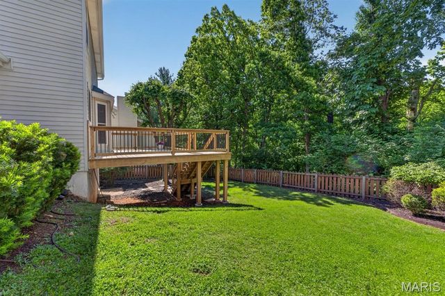 523 Rosewell Court, Ballwin, MO 63021