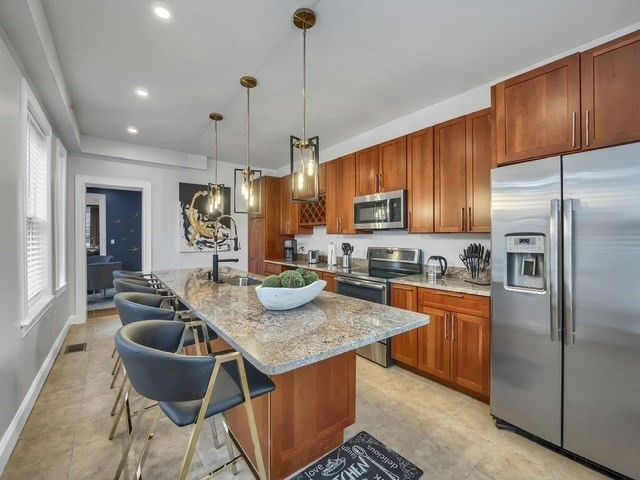 32 Williams St 1, Boston, MA 02446