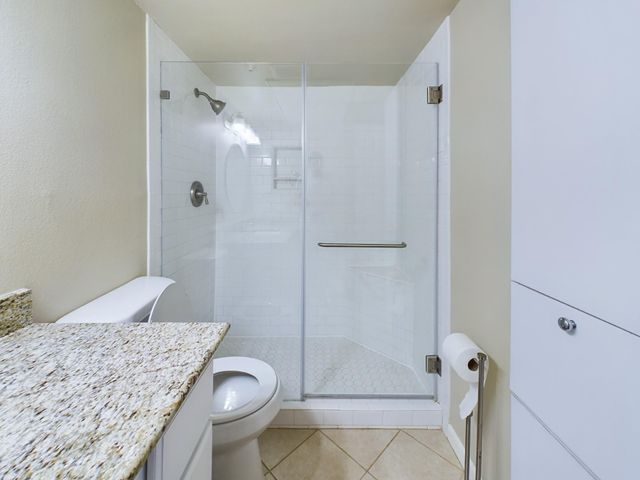 2350 Bering Drive 127, Houston, TX 77057