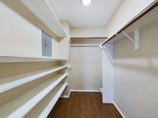 2350 Bering Drive 127, Houston, TX 77057