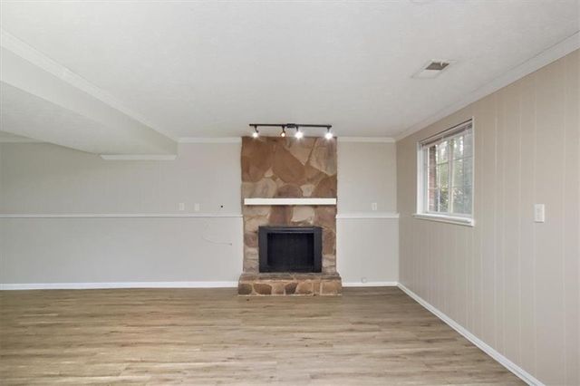 3394 DEARWOOD SW Drive, Lilburn, GA 30047