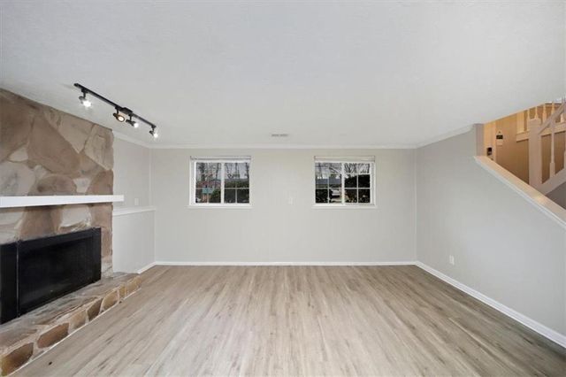 3394 DEARWOOD SW Drive, Lilburn, GA 30047