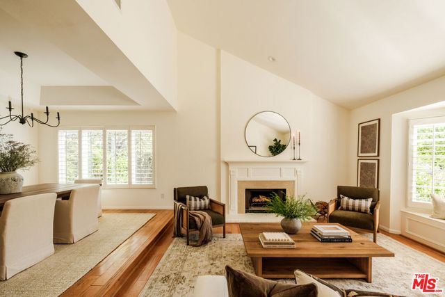 5744 Hempstead Drive, Agoura Hills, CA 91301