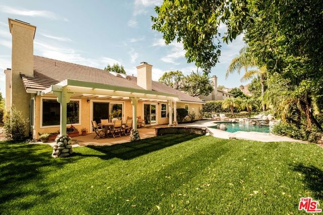 5744 Hempstead Drive, Agoura Hills, CA 91301